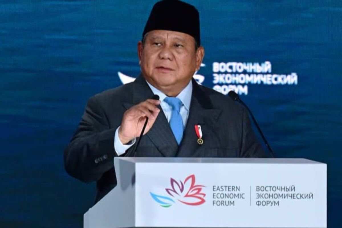 Prabowo Tegaskan Politik Luar Negeri Indonesia Bebas dan Aktif di EEF Prabowo Tegaskan Politik Luar Negeri Indonesia Bebas dan Aktif di EEF