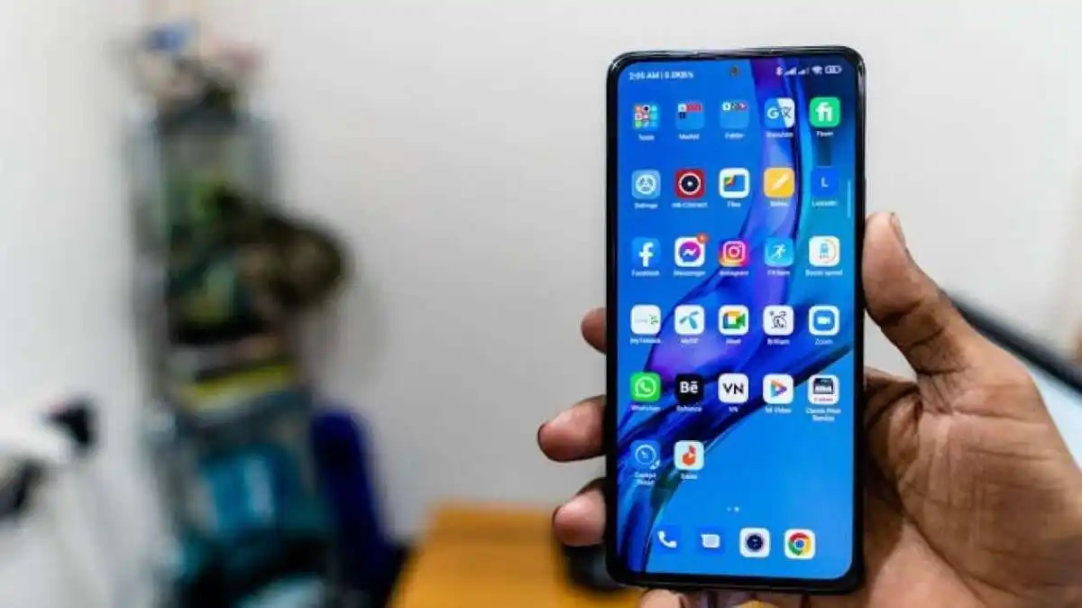 Daya Tarik HP Mid-Range Bekas Generasi 2024–2025 di Pasar Indonesia