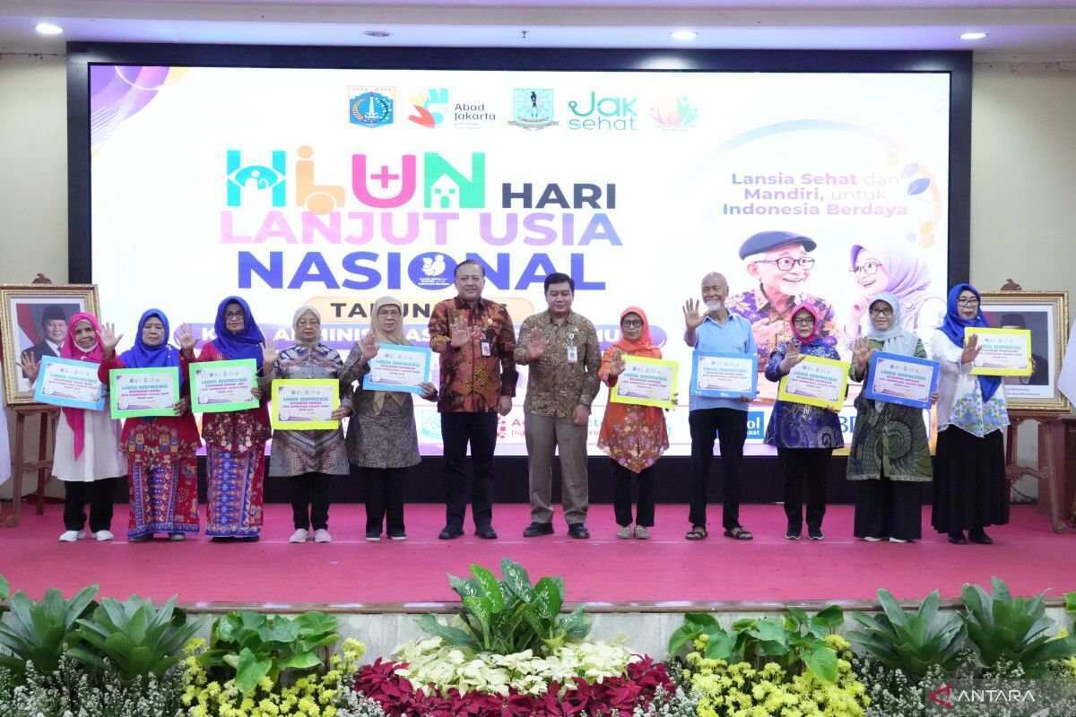 Peran Lansia dalam Masyarakat Jakarta Timur