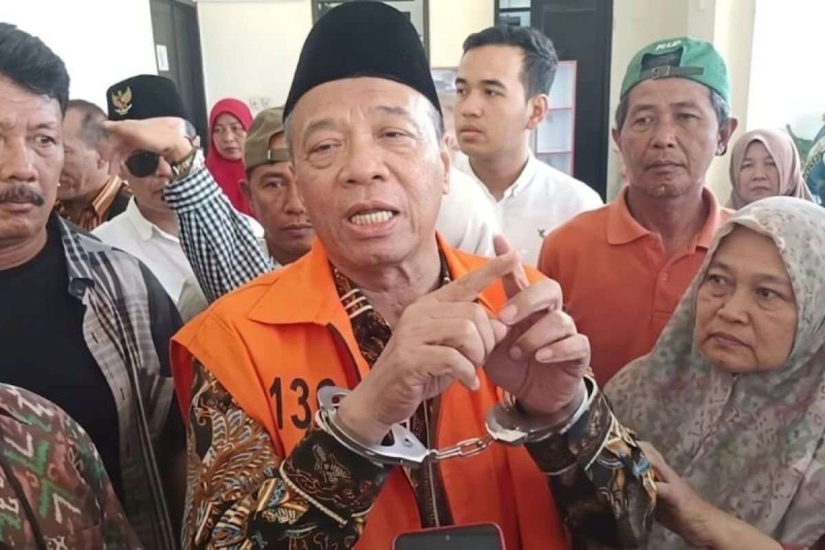 Bupati Tulungagung Nonaktif Gatut Sunu Bantah Tuduhan Korupsi