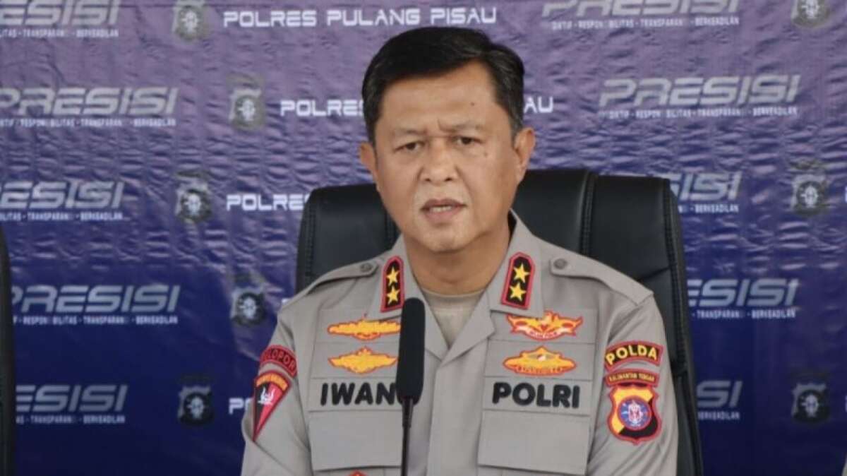 Inovasi Pemadaman Karhutla dengan Serbuk Tepung Singkong di Kalimantan Tengah