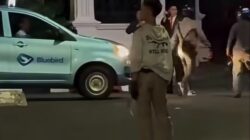Pria Membawa Celurit Tantang Warga di Sudirman
