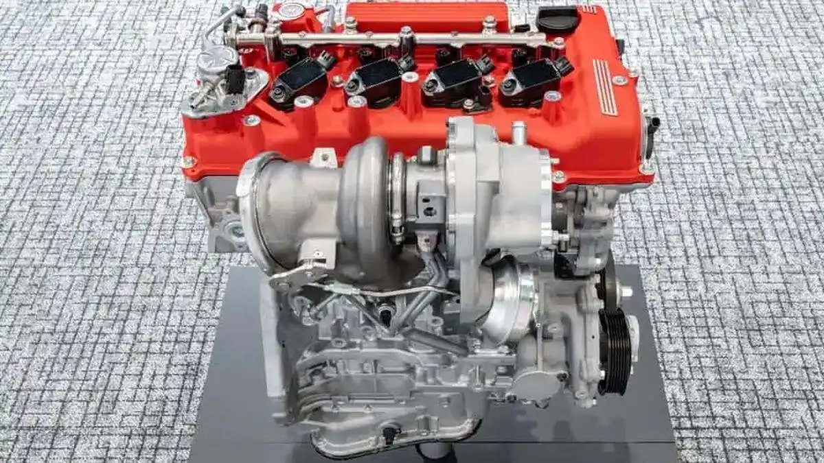 Mengenal Tiga Konfigurasi Mesin Mobil: Inline, V-Engine, dan Boxer