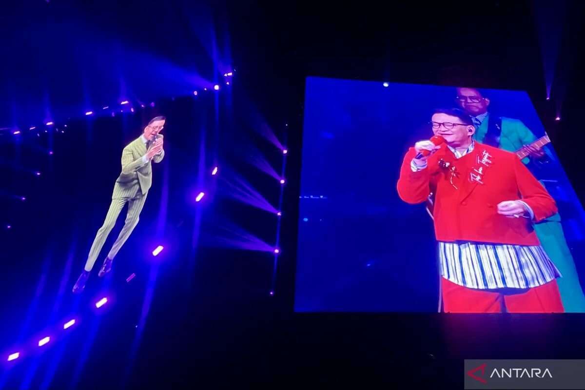 Konser Virtual 40 Tahun Kahitna Menghadirkan Carlo Saba