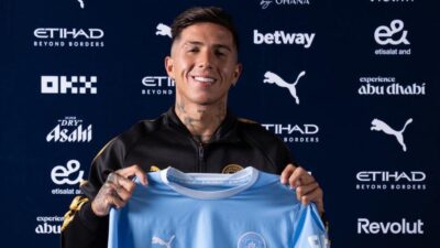 Chelsea Melepaskan Enzo Fernandez ke Manchester City