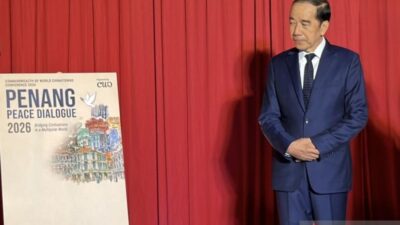Jokowi di Penang: Dialog Perdamaian dan Komunikasi dengan PM Malaysia