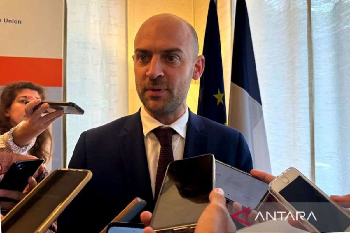 Prancis Desak Uni Eropa Batasi Perdagangan dengan Permukiman Ilegal Israel