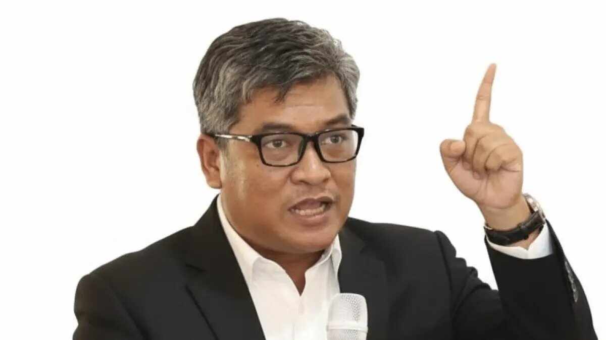 Kehilangan Mendalam: Dosen dan Pengamat Politik Airlangga Pribadi Kusman Meninggal Dunia