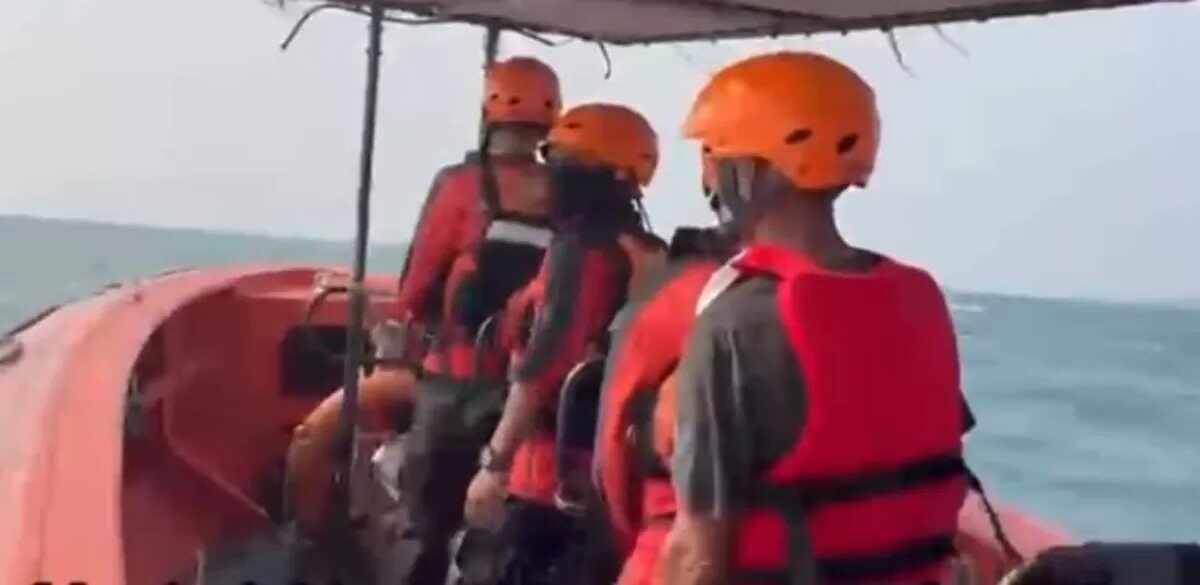 Operasi Pencarian Lima Jurnalis Hilang di Selat Sunda