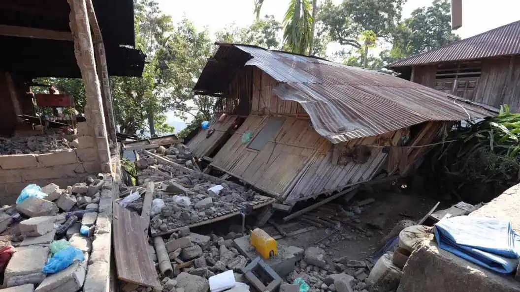 Pembaruan Situasi Gempa Susulan di NTT: Memapar Fakta dan Dampak
