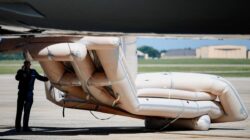 Insiden Perosotan Darurat Pesawat Air Force One