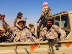 Konflik Yaman Memanas: Pertempuran Pasukan Pemerintah dan Houthi
