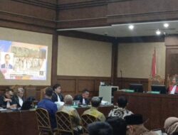 Gus Alex Minta Jokowi Hadir di Sidang Kasus Kuota Haji Tambahan
