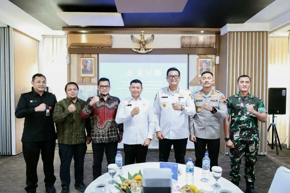 Kunjungan Lemhannas RI ke PLTS PT Tirta Investama dan Komitmen Pengembangan EBT di Klaten