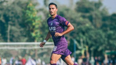 Kondisi Terkini Ezra Walian dan Jon Toral Menjelang Laga Persik Kediri