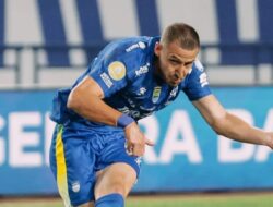 Persib Bandung Bersiap Hadapi Persija Jakarta di Super League