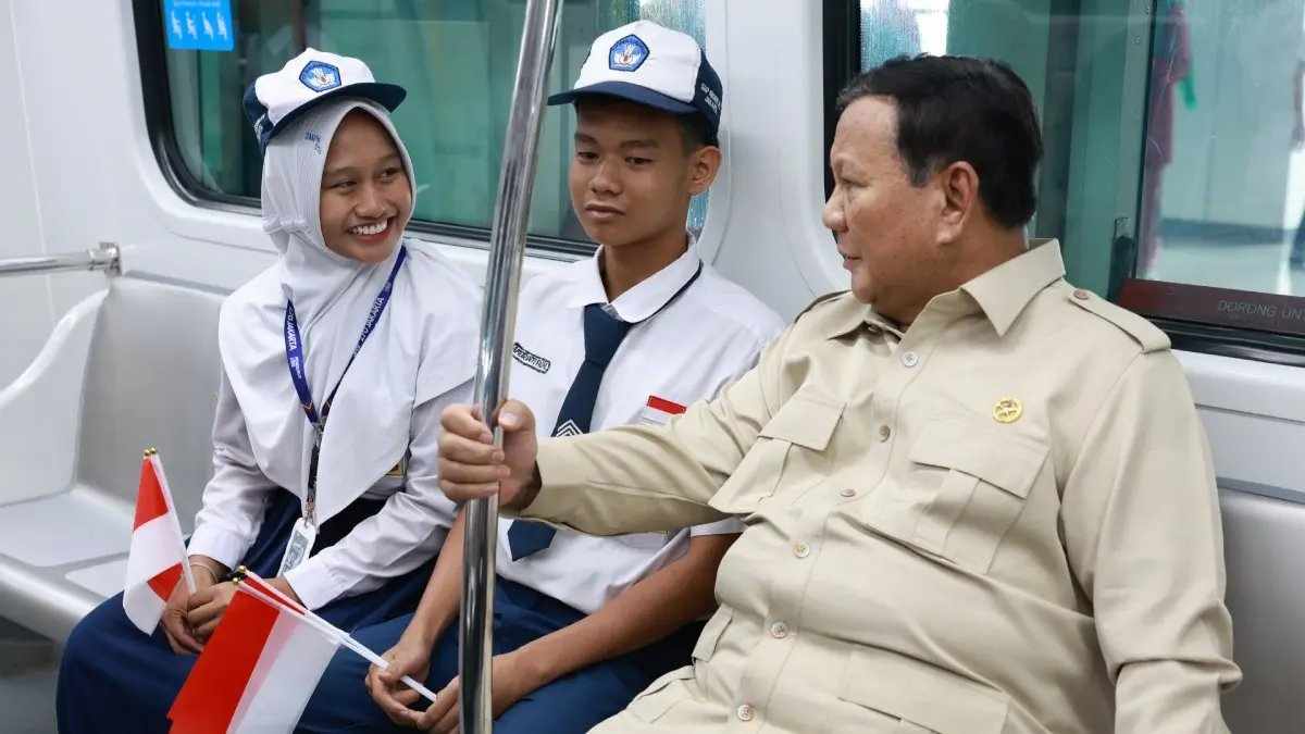 Dukungan Pendanaan LRT Jakarta dari Danantara
