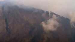 Kebakaran di Puncak Setampol Gunung Rinjani, Tim Penanggulangan Api Dikerahkan