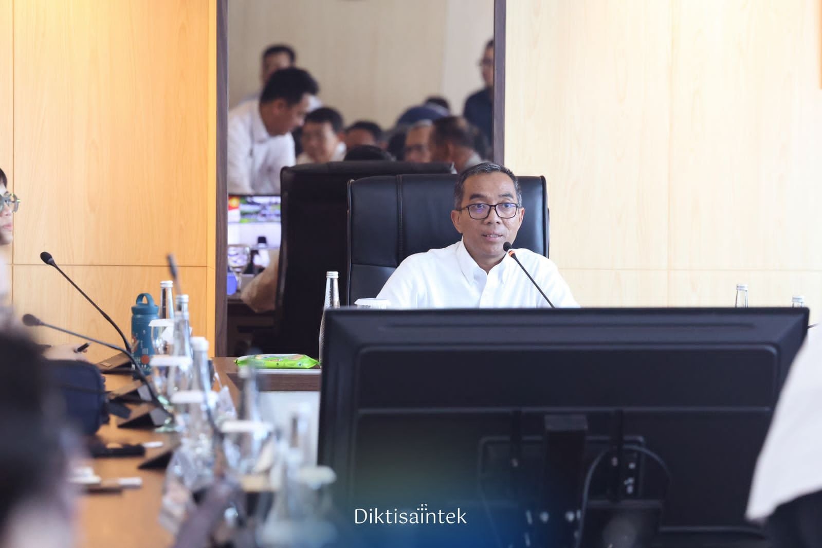 Strategi Penggratisan Uang Kuliah di Perguruan Tinggi Negeri Strategi Penggratisan Uang Kuliah di Perguruan Tinggi Negeri