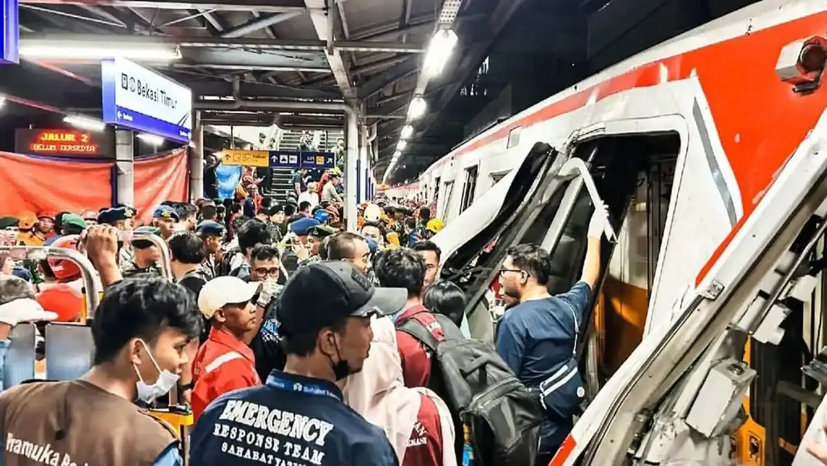 Penyelidikan Kecelakaan Kereta: Masinis Ditunjuk Sebagai Tersangka Penyelidikan Kecelakaan Kereta: Masinis Ditunjuk Sebagai Tersangka