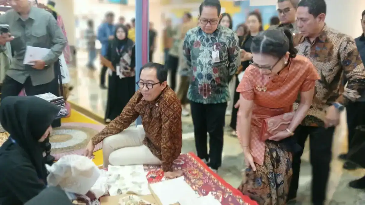 Perluasan Pasar Batik: Memperkuat Motif Lokal di Pasar Nasional
