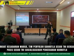 Perkuat Kesadaran Warga, Tim Penyuluh Karhutla Sesko TNI Bersama Pasis Sesko TNI Sosialisasikan Pencegahan Karhutla