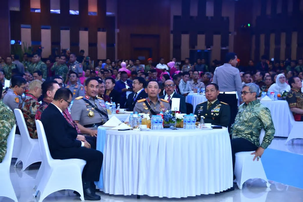 Panglima TNI Hadiri Acara Pisah Sambut Kapolri