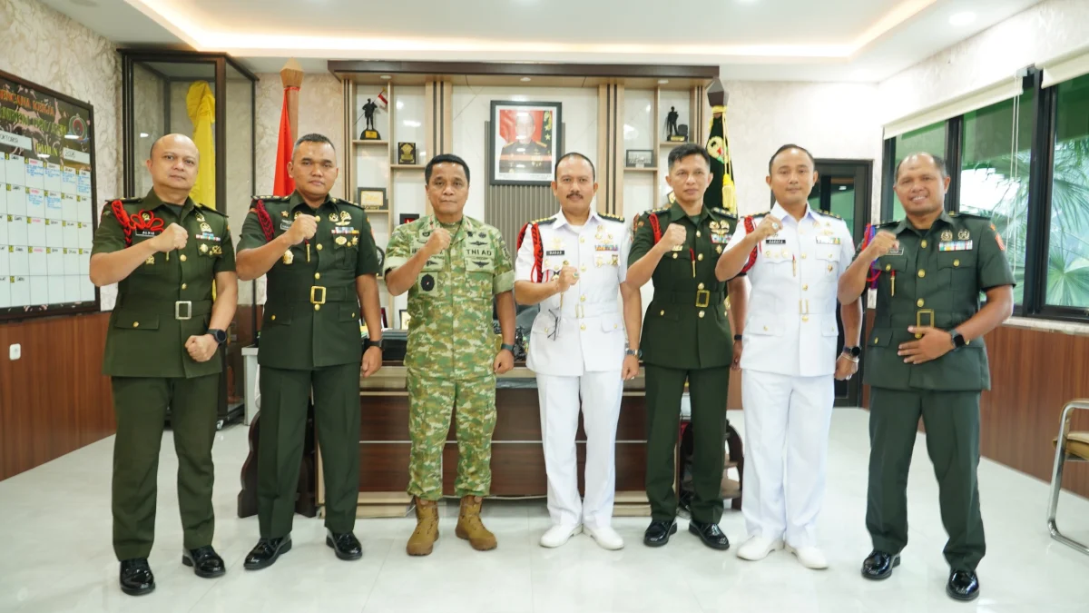 Perkuat Sinergi Hukum di Kaltim, Kadilmil IV-16 dan Pgs. Kaotmil Balikpapan Silaturahmi ke Danrem 091/ASN