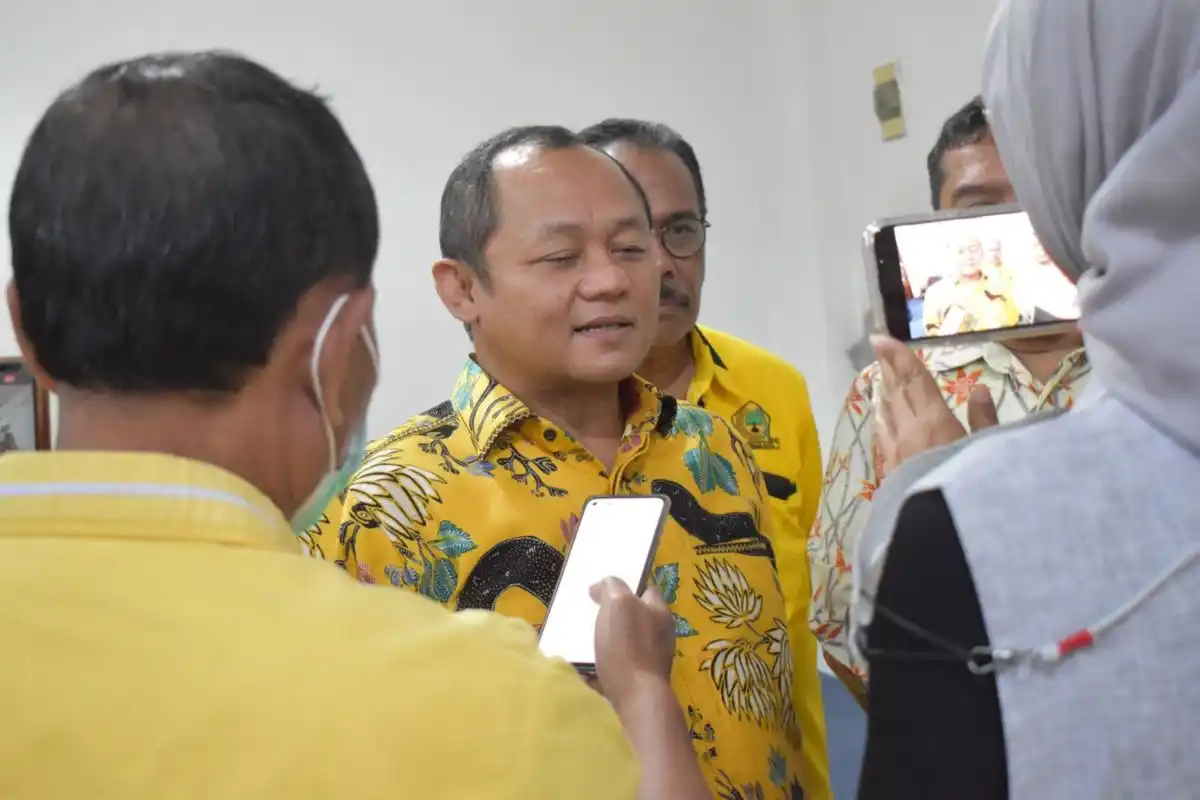 Menelusuri Jejak Karir Muhammad Sarmuji, Menteri Perindustrian Baru