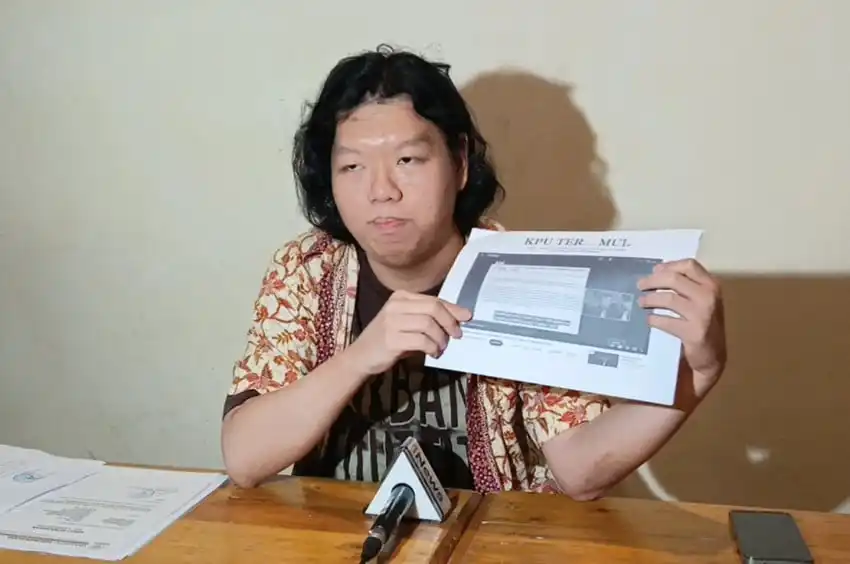 Aktivis Soroti Dua Dokumen Penyetaraan dalam Pencalonan Gibran