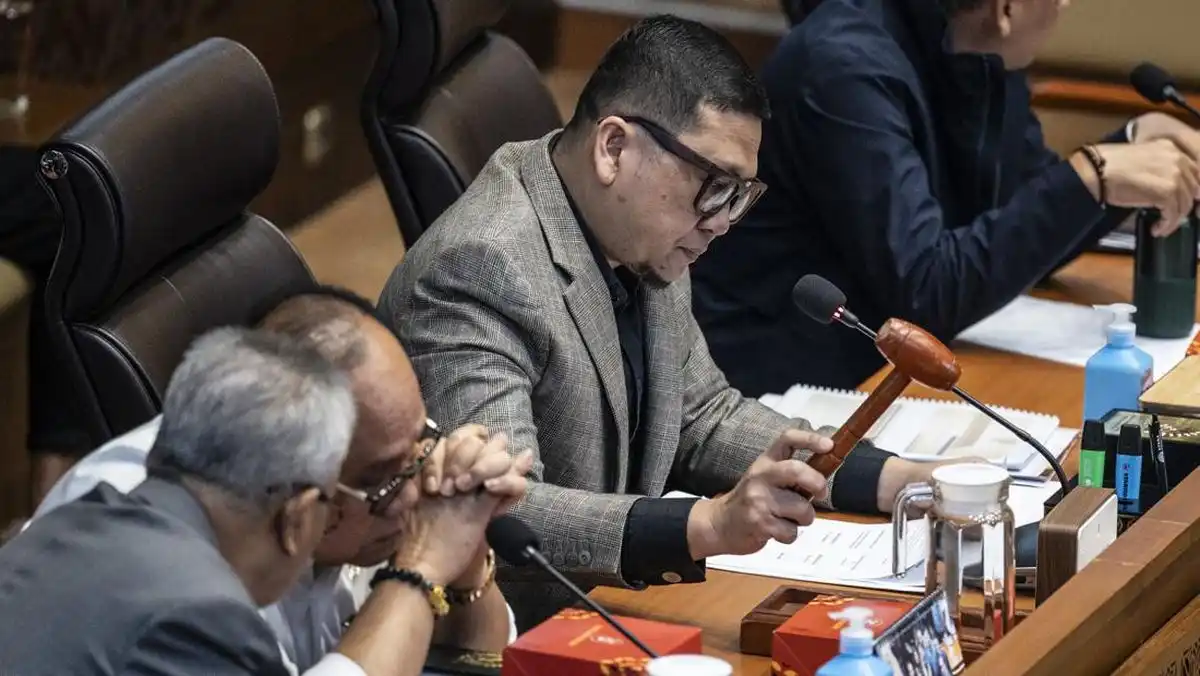 Doli Kurnia Nilai Komisi II Cukup Tindak Lanjuti Putusan MK soal Ijazah Gibran