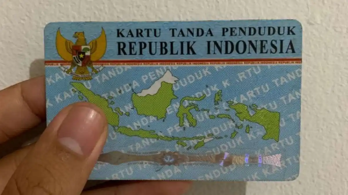 Ragam Layanan Publik Gratis bagi Pemegang KTP DKI Jakarta