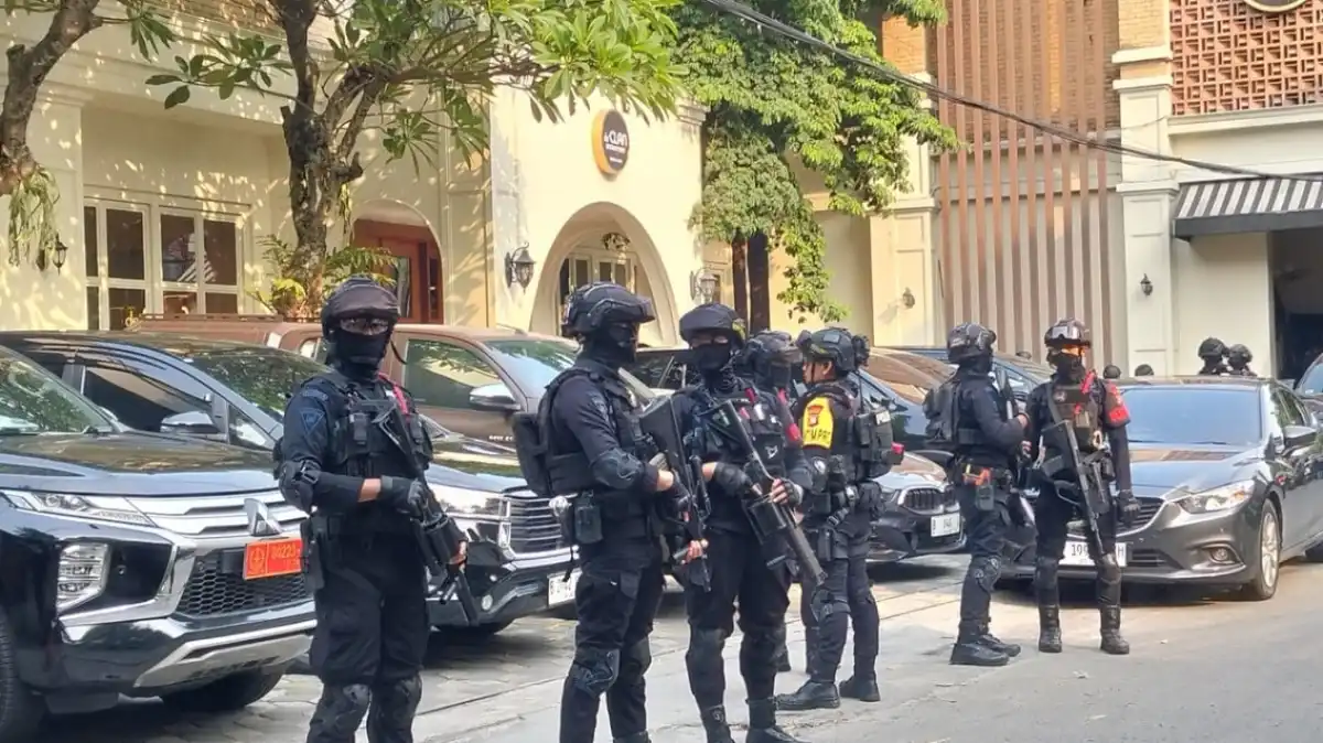 Dari Teman Kuliah hingga Akuisisi Restoran Cipete: Jejak Relasi Febrie Adriansyah dalam Dakwaan Jaksa