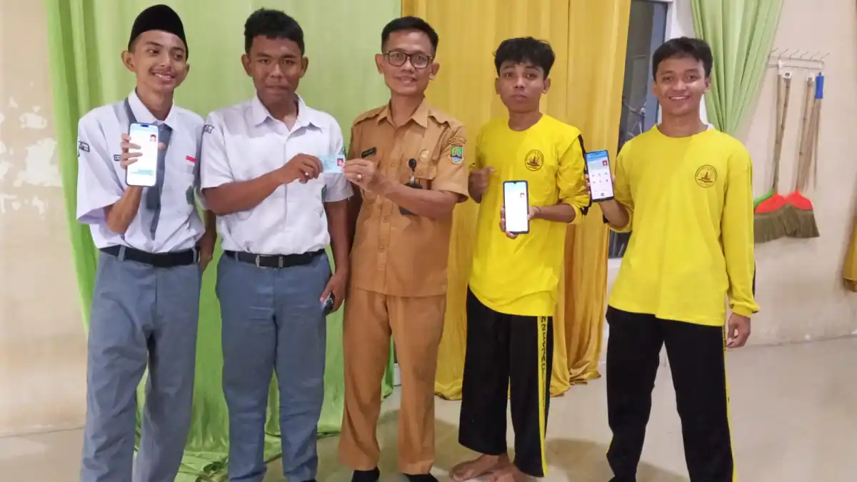 Disdukcapil Cilegon Rekam KTP-el bagi 1.719 Siswa SMA Sepanjang 2026