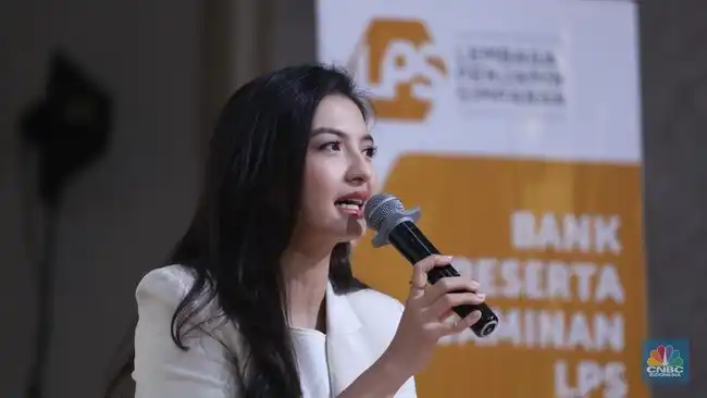Raline Shah Mengakhiri Masa Tugas sebagai Stafsus Menkomdigi per 13 Oktober 2026