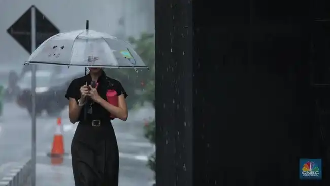 Peringatan BMKG: Sejumlah Wilayah Indonesia Berpotensi Hujan Sedang hingga Sangat Lebat pada 14 Oktober 2026