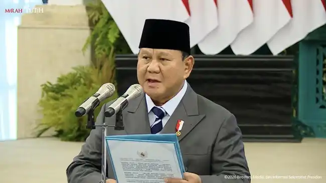Prabowo Lantik Pejabat Baru, Bahlil Serahkan Isu Reshuffle kepada Presiden