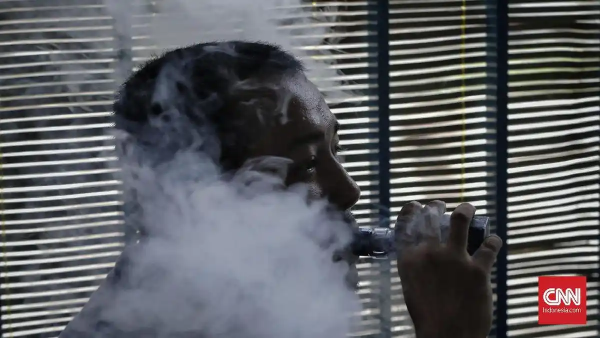 Kapolri Dorong MUI Pusat Kaji Fatwa tentang Vape