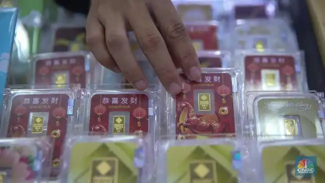 Harga Emas Antam Menguat pada 17 Oktober, Buyback Ikut Naik