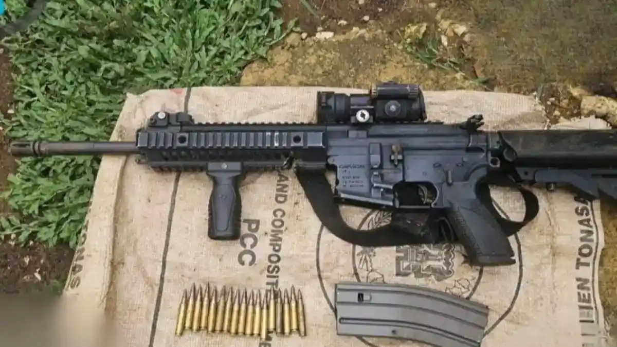 Caracal dan 17 Amunisi Ditemukan di Gua Maybrat, TNI Telusuri Senjata Lain