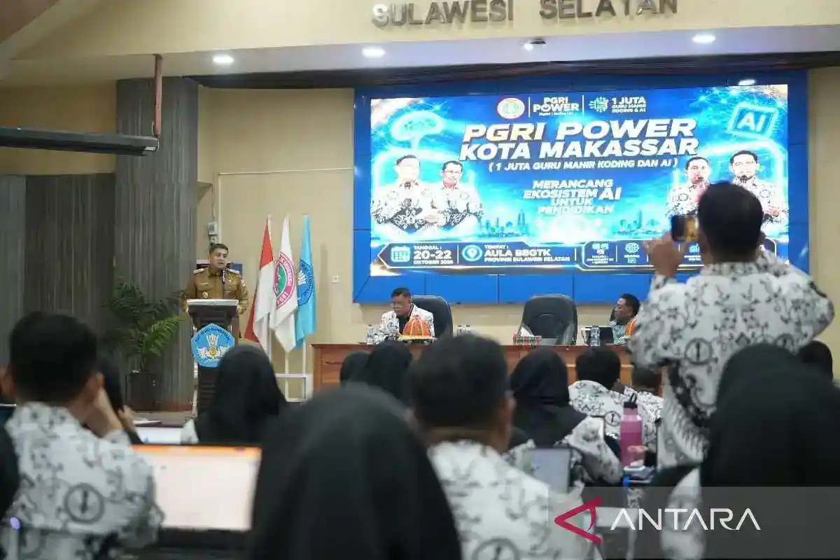 PGRI Makassar Dorong Guru Menguasai Koding dan AI lewat Gerakan Nasional