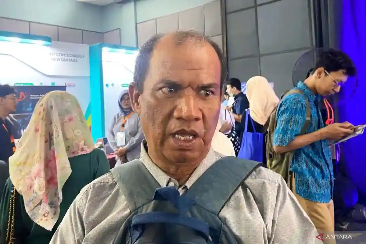 Mencari Peluang di Bursa Kerja Jakarta Selatan: Perjuangan Dominggu dan Jupri