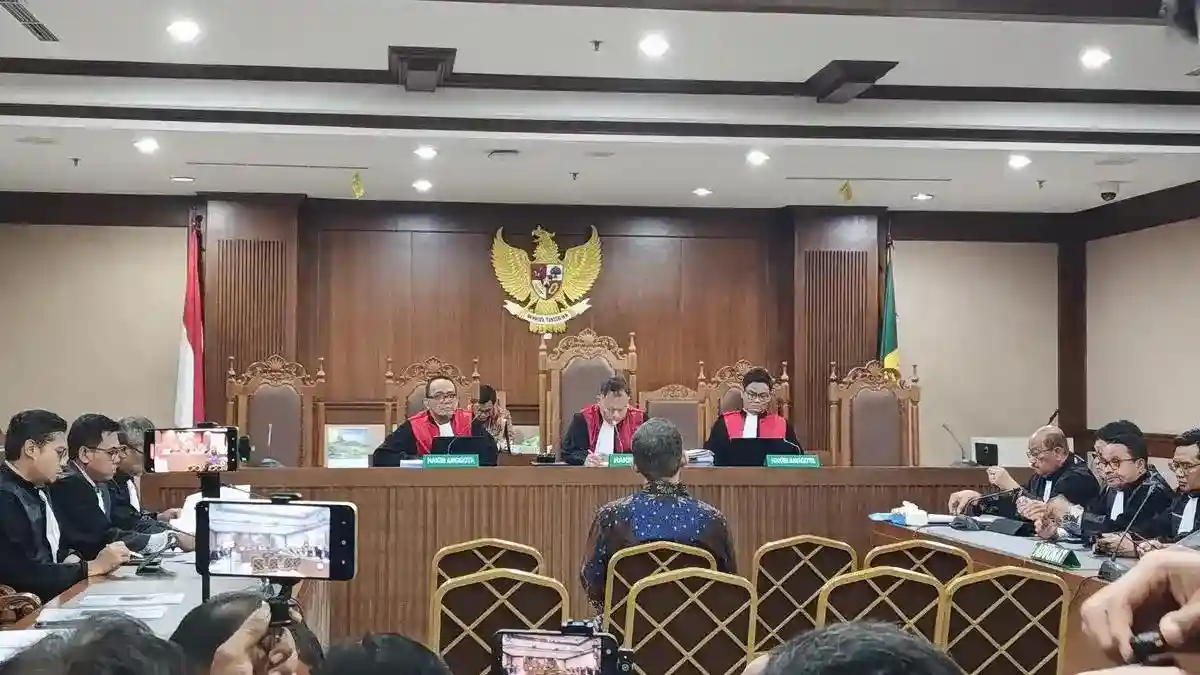 Silmy Karim Hadapi Dakwaan Gratifikasi dan Pemerasan dalam Perkara Keimigrasian